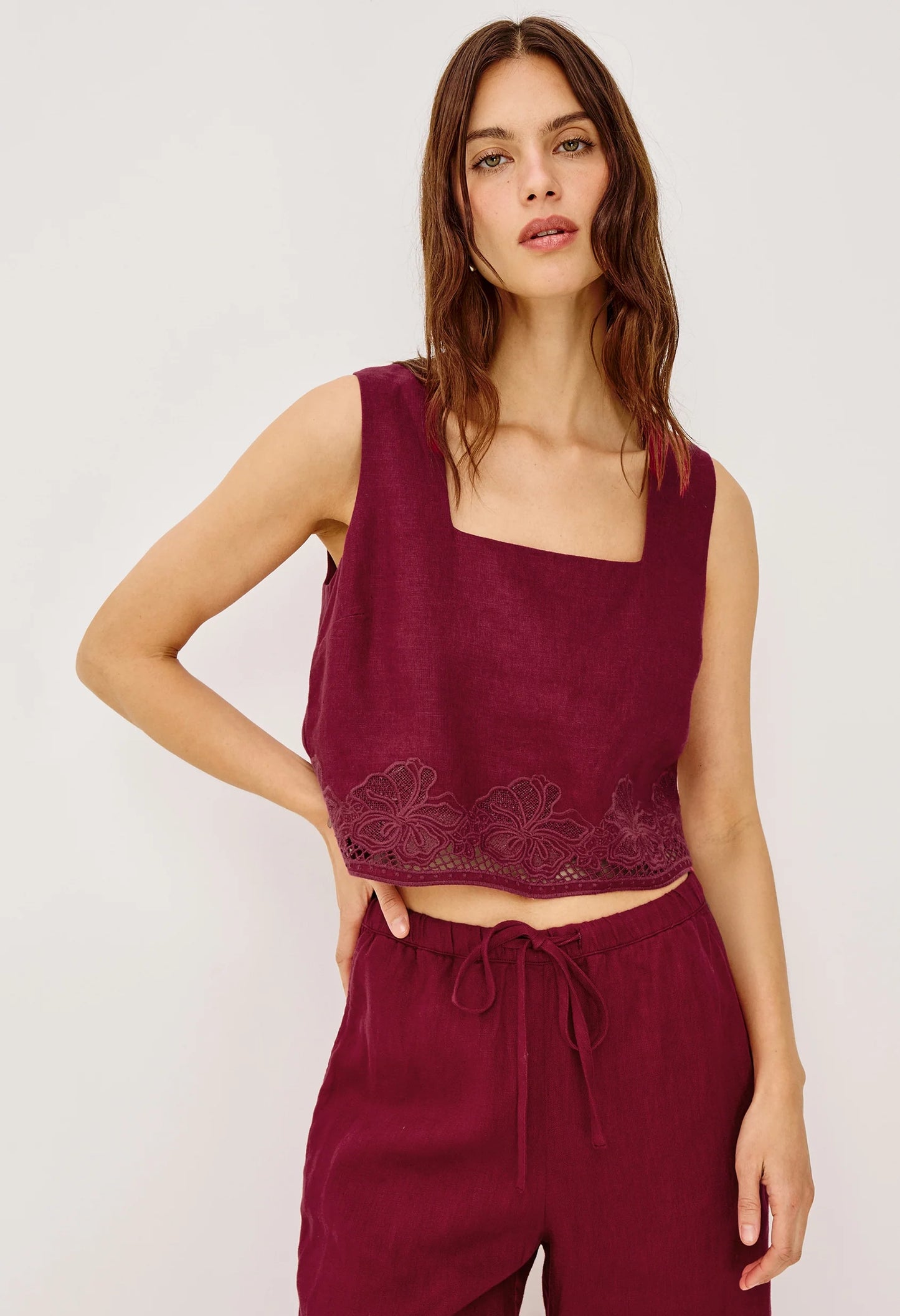 Akira Top