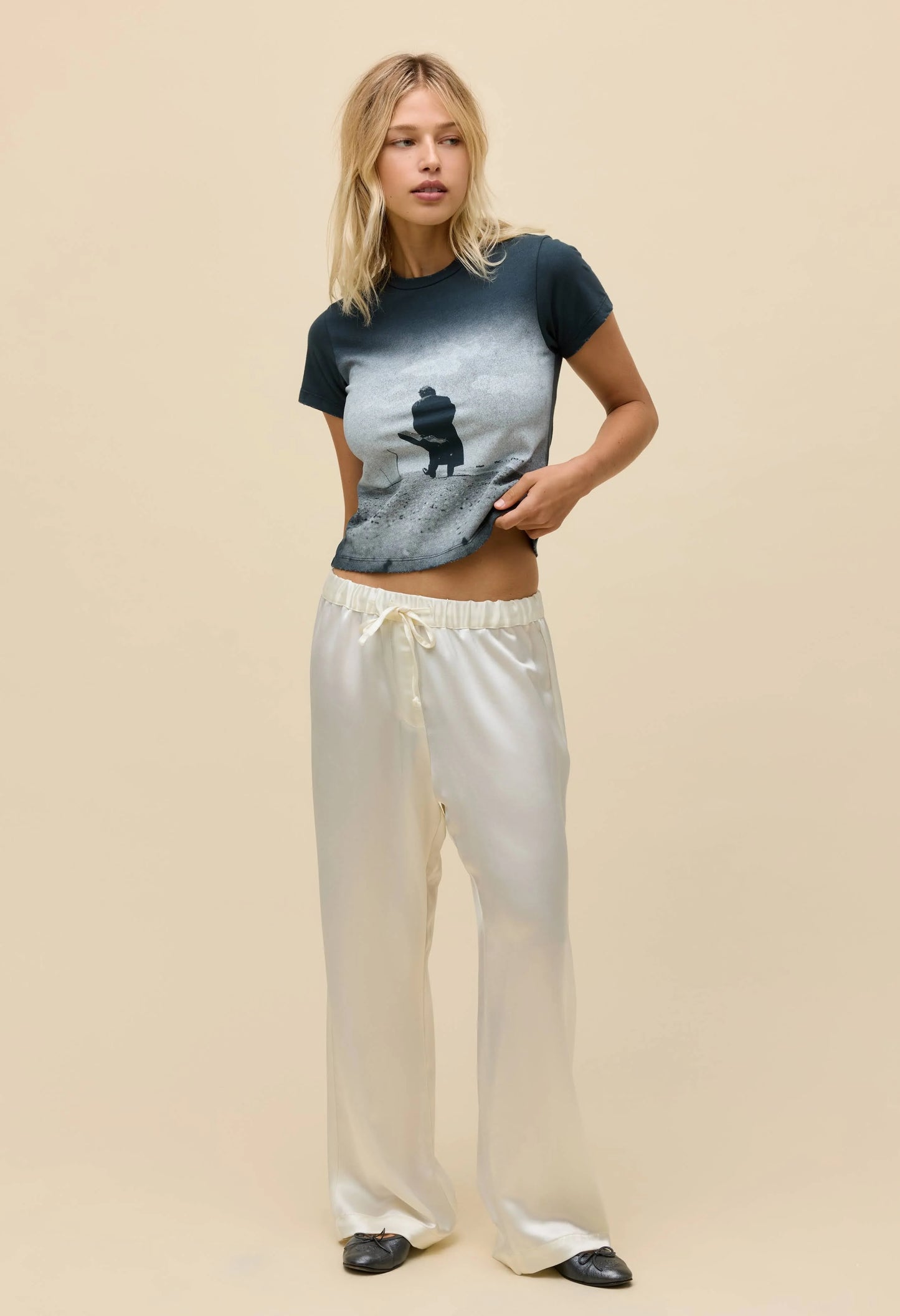 Johnny Cash Silhouette Vintage Tee