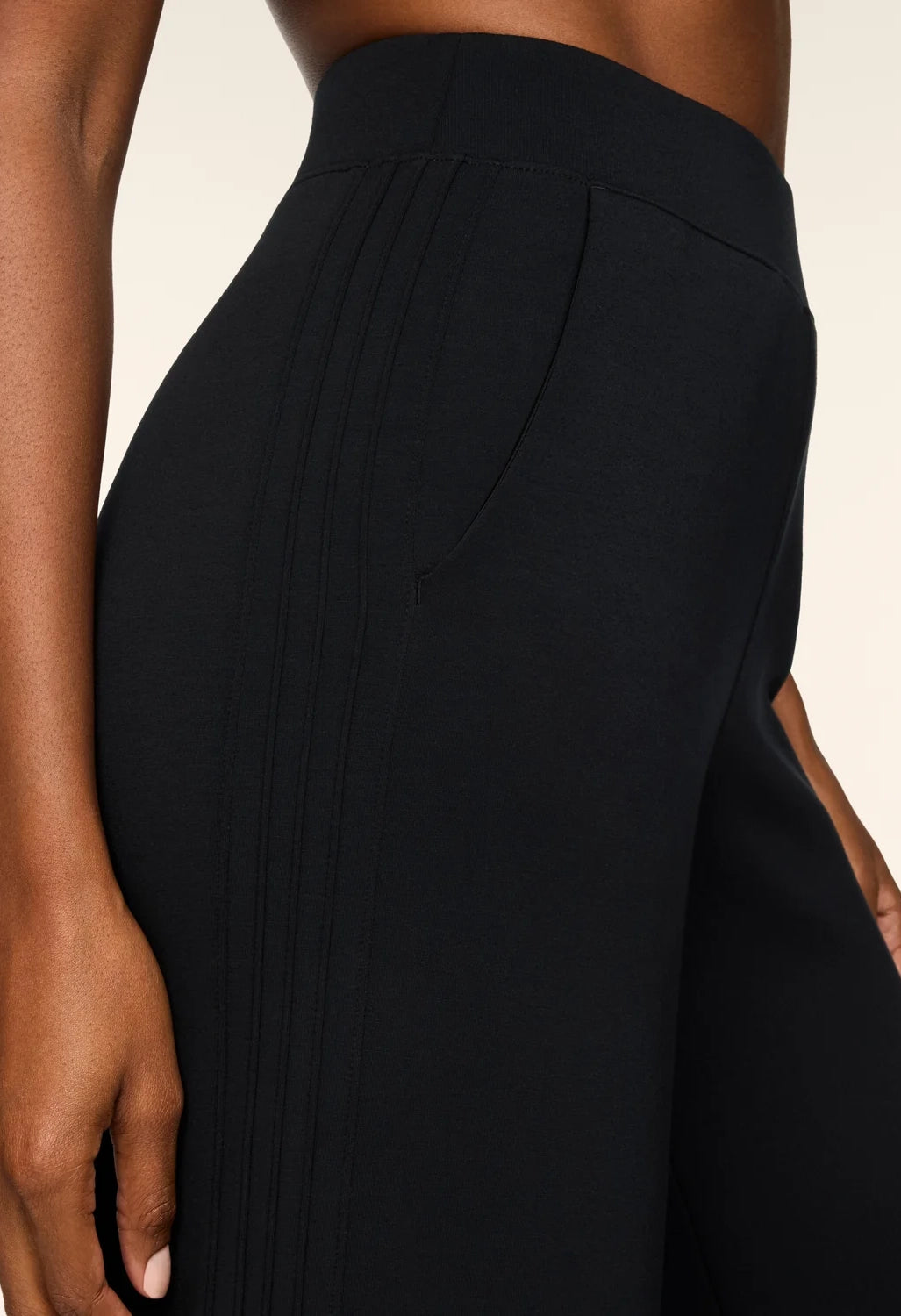 Pintuck Wide Leg Pant