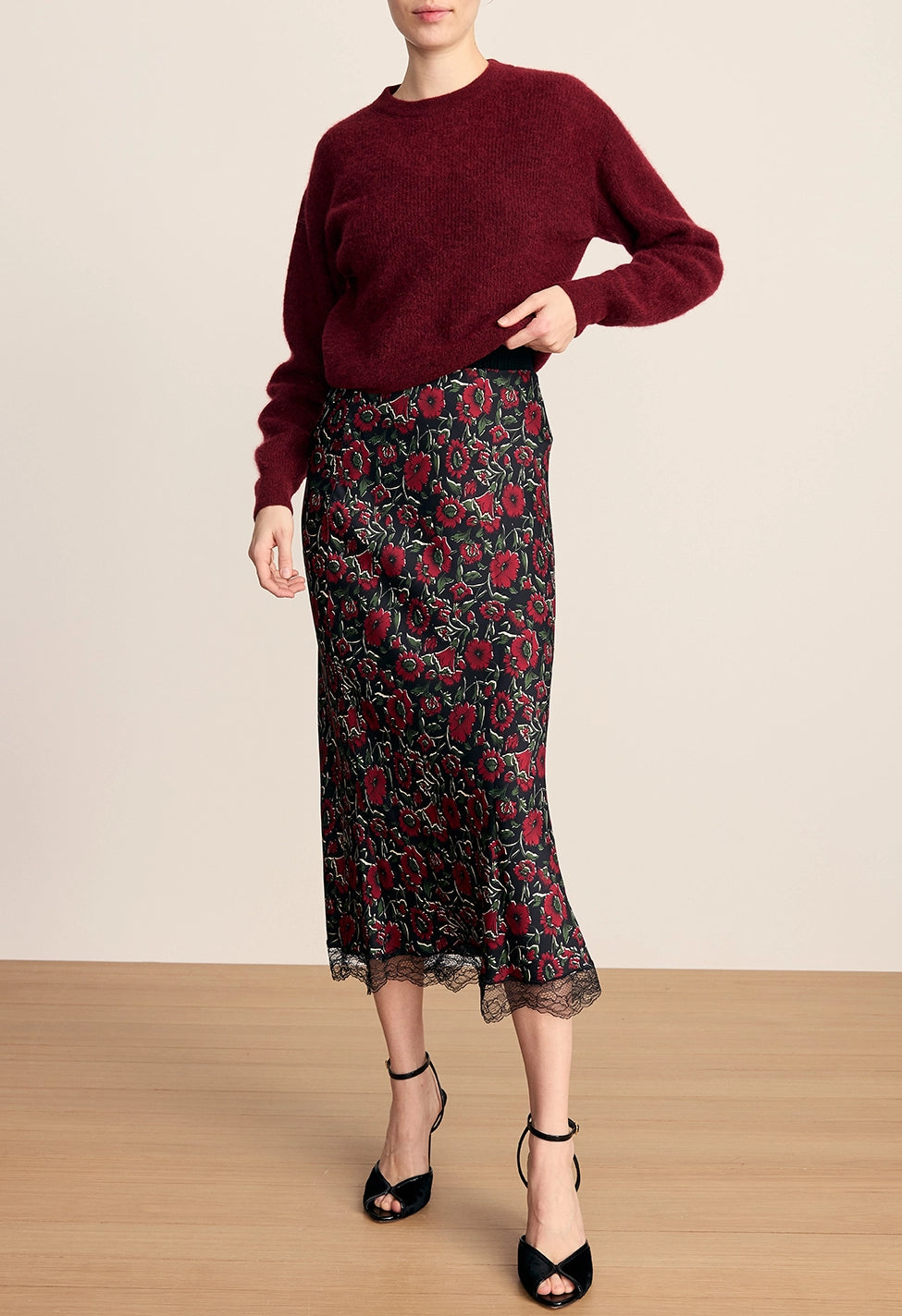 Clover Skirt With Lace