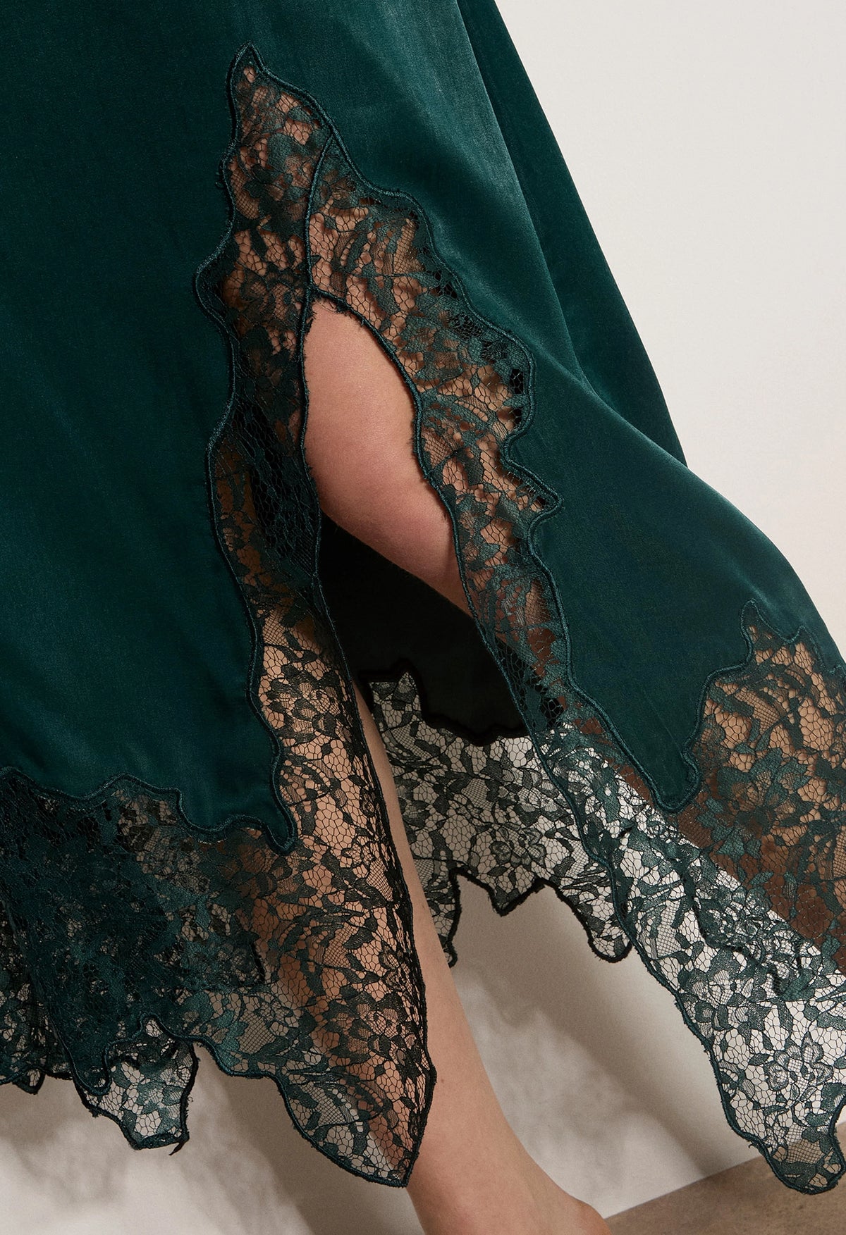 Lace Insert Split Skirt