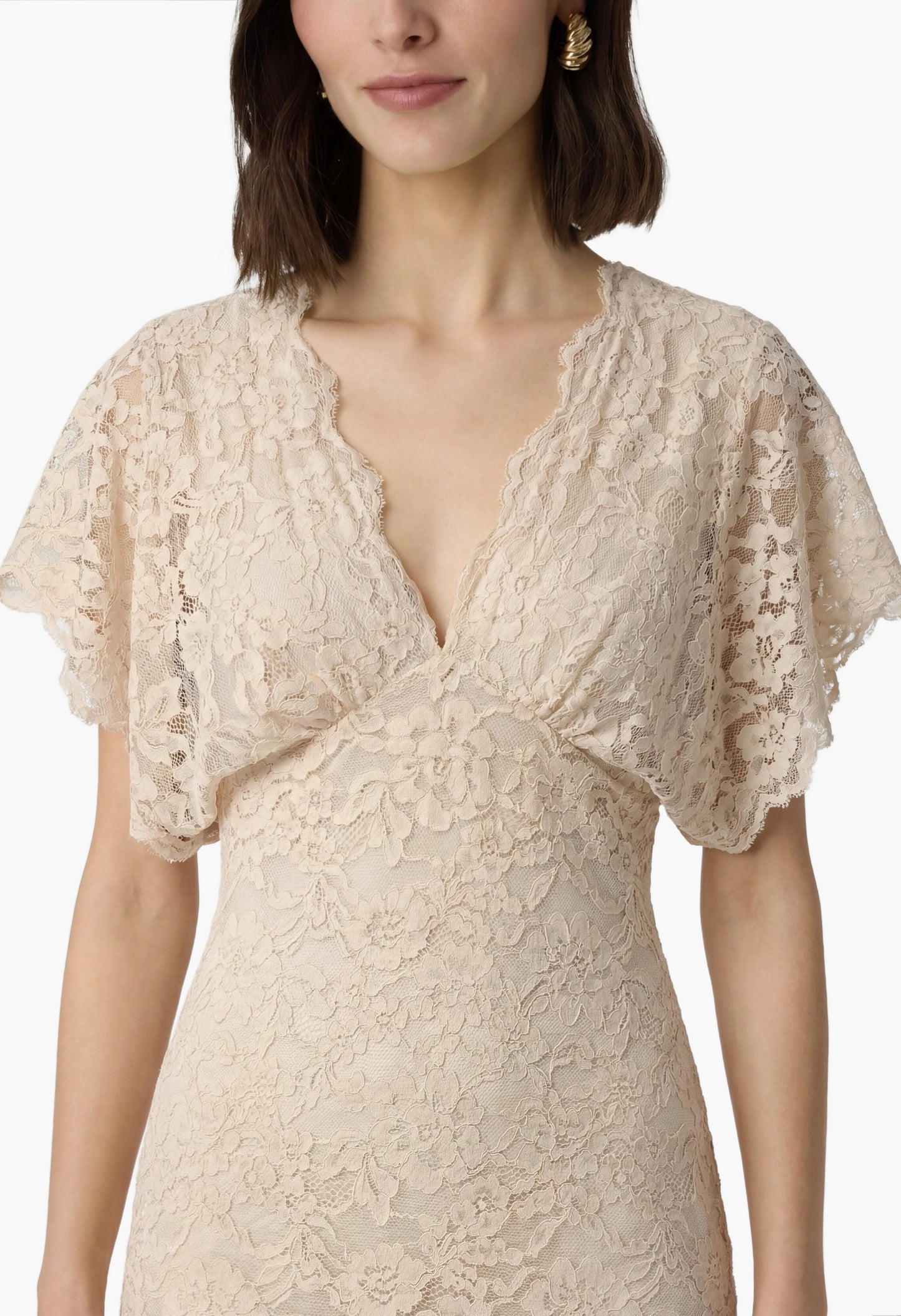 Avis Lace Maxi Dress