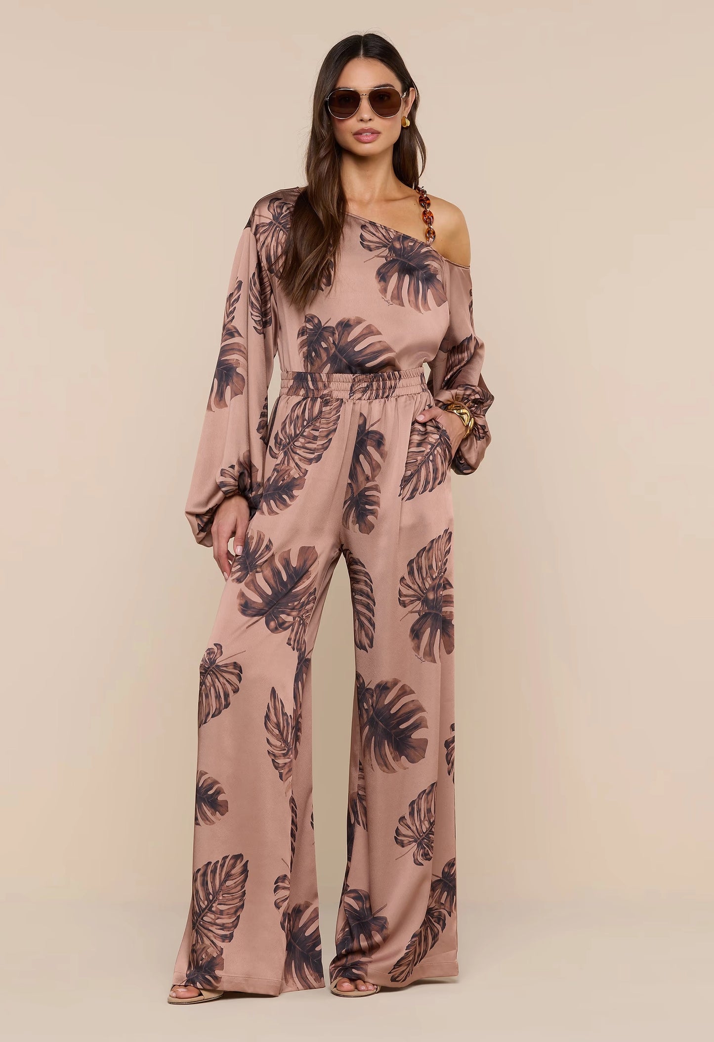 Asami Chain One Shoulder Blouse