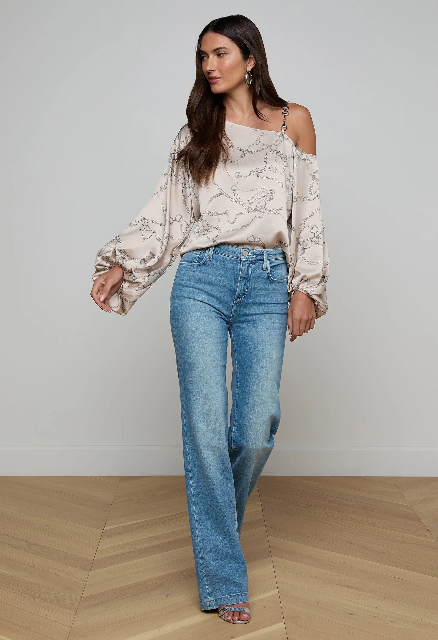 Asami Chain One-Shoulder Blouse