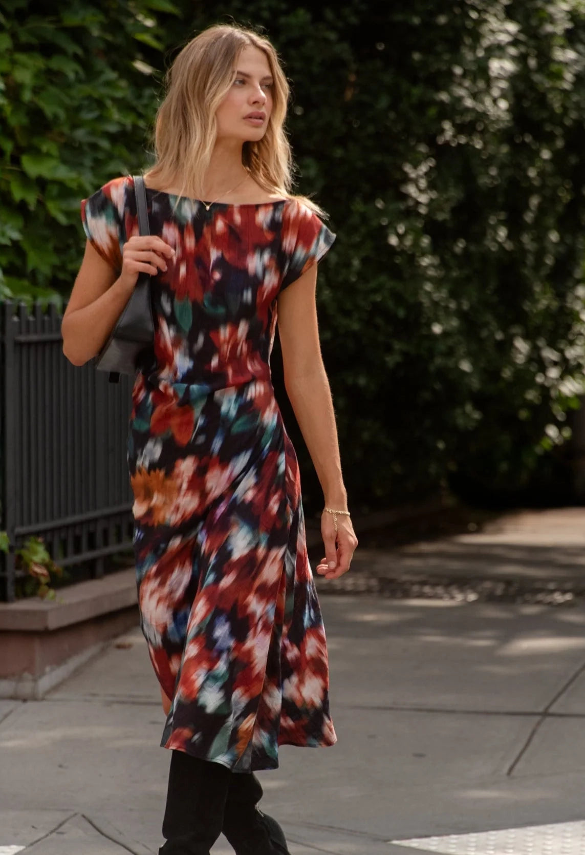 Boat Neck Cap Sleeve Midi Dress
