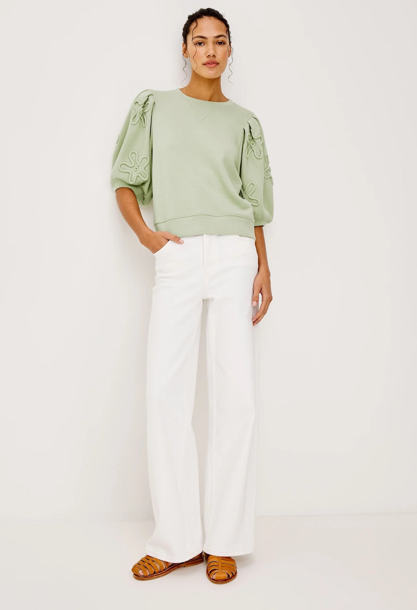 Camy Sweatshirt