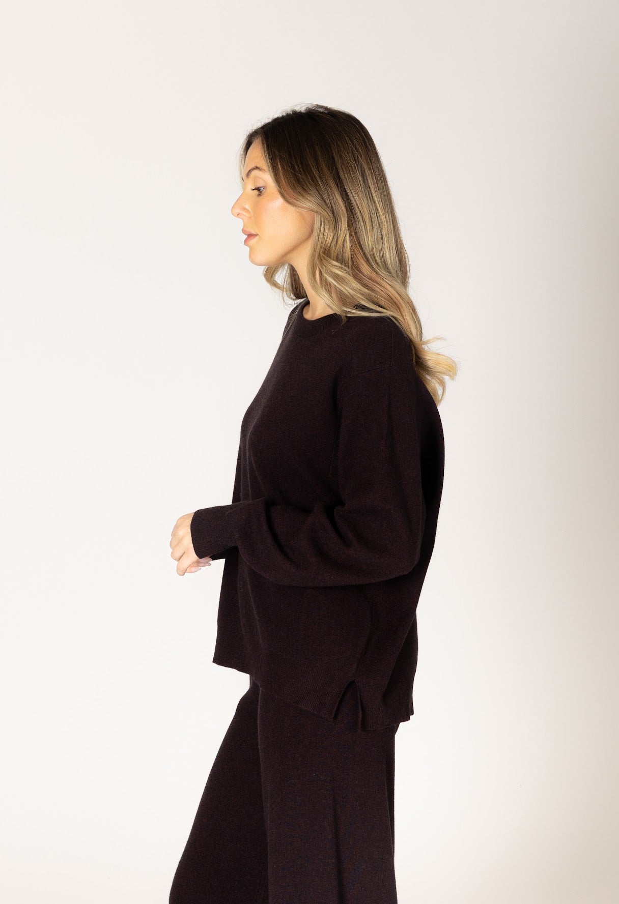 Claret Essentials Crew Pullover
