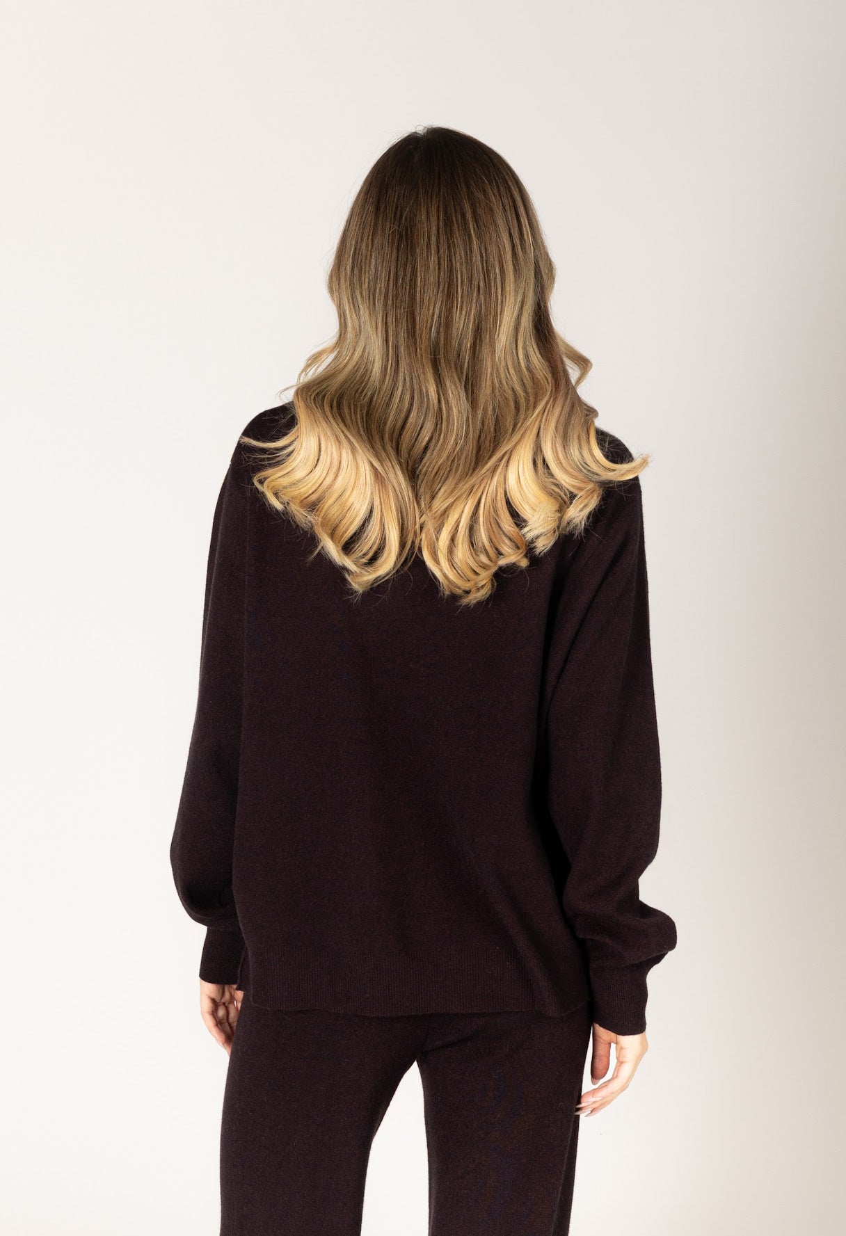 Claret Essentials Crew Pullover