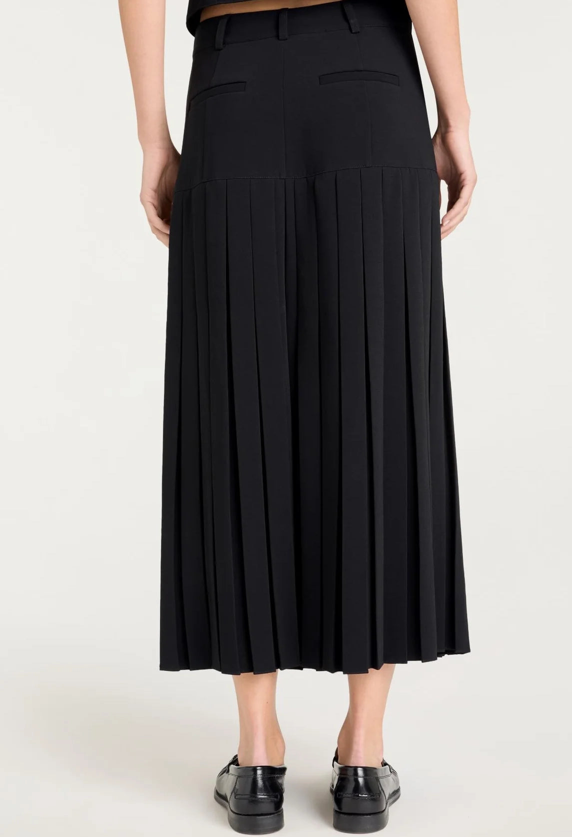 Crepe Bane Skirt