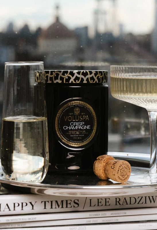 Crisp Champagne 18 oz Large Jar Candle