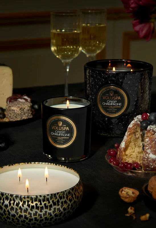 Crisp Champagne 9.5 oz Classic Candle