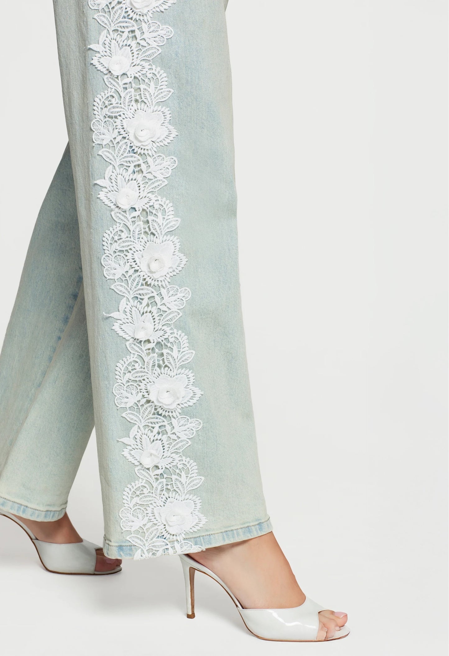 Esme 3D Lace Combo Jean