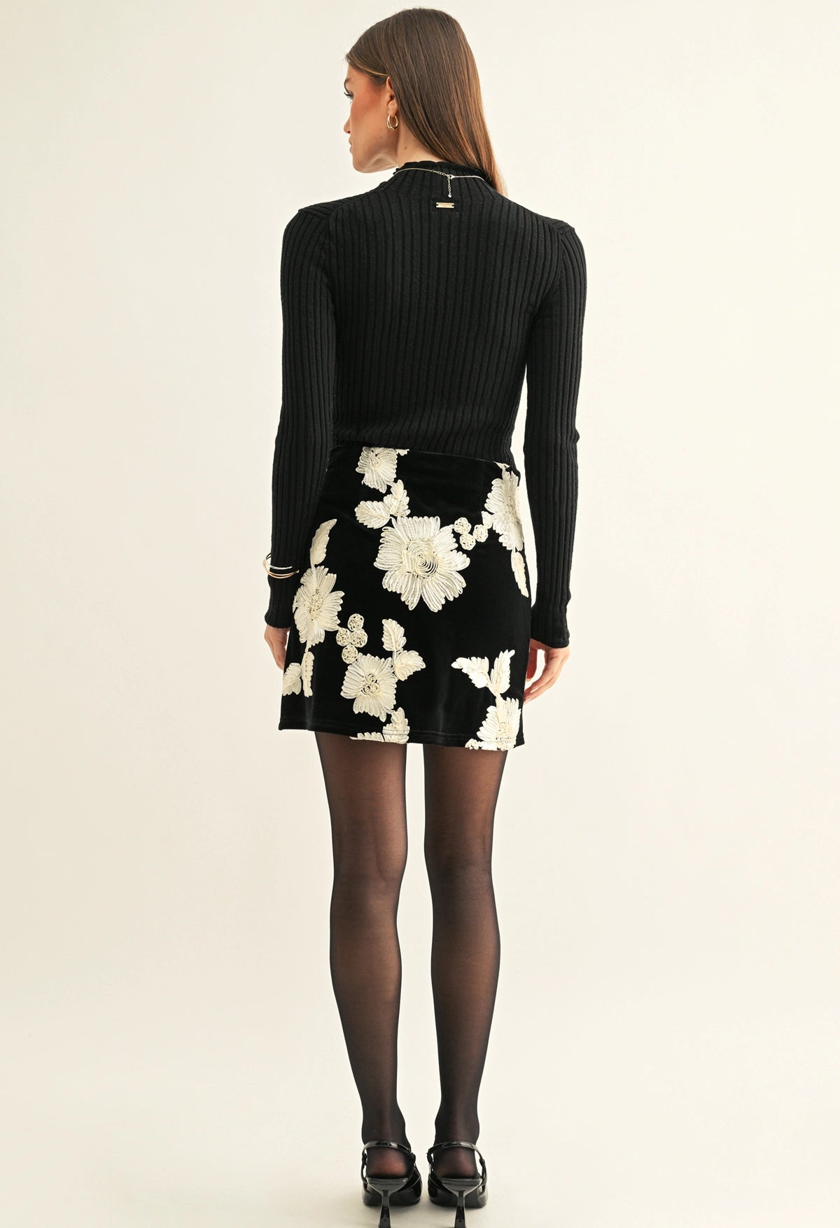 Aleena Flower Embellished Skirt
