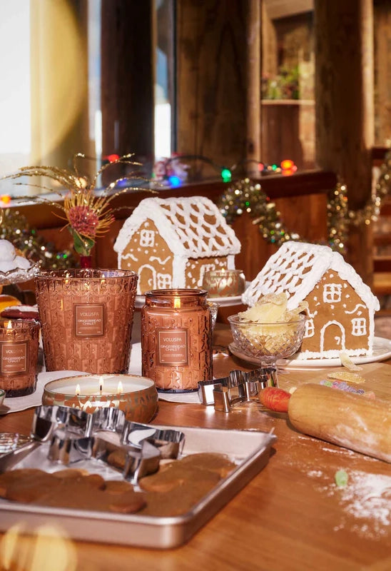 Gingerbread Chalet 18oz Large Jar Candle