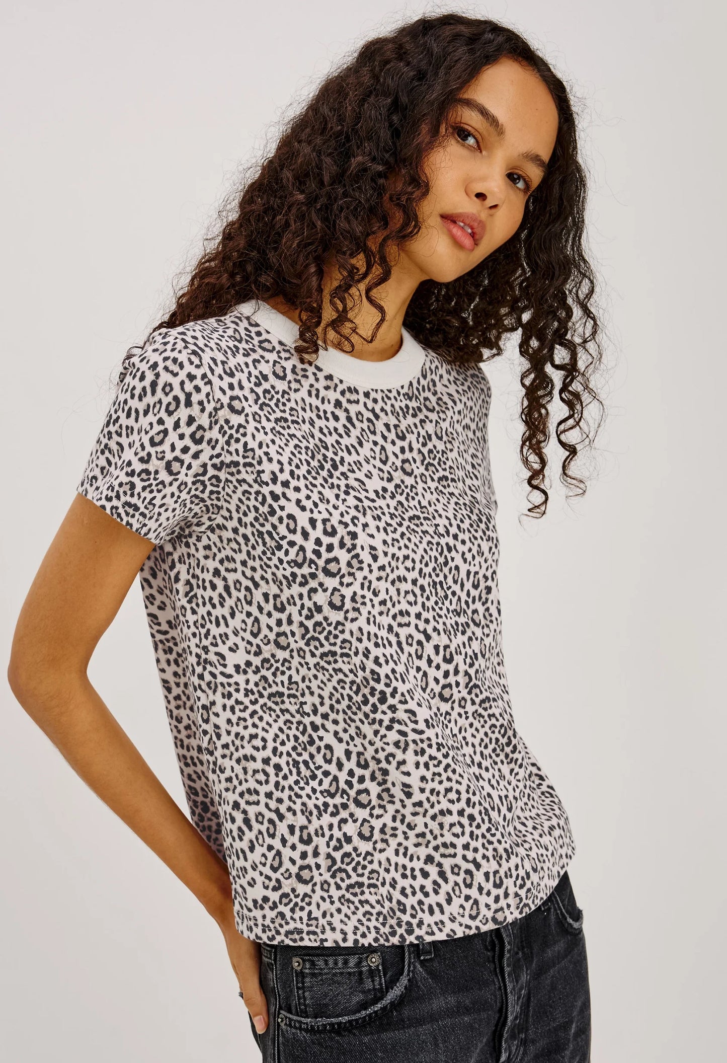Girlfriend Tee