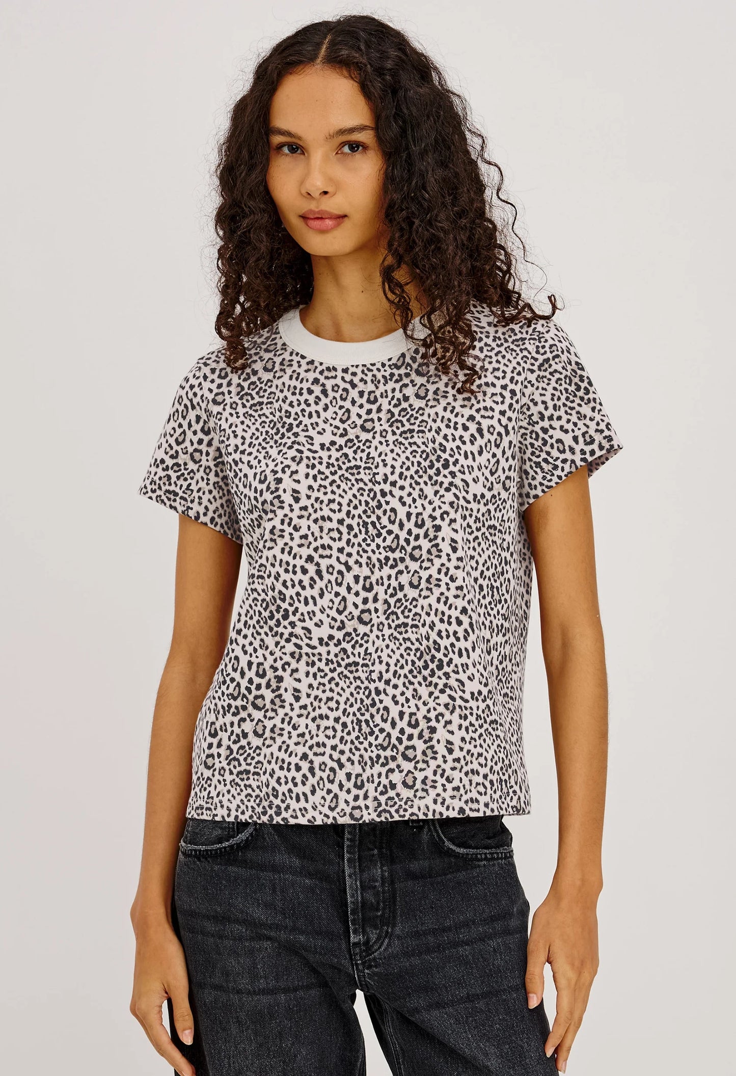 Girlfriend Tee