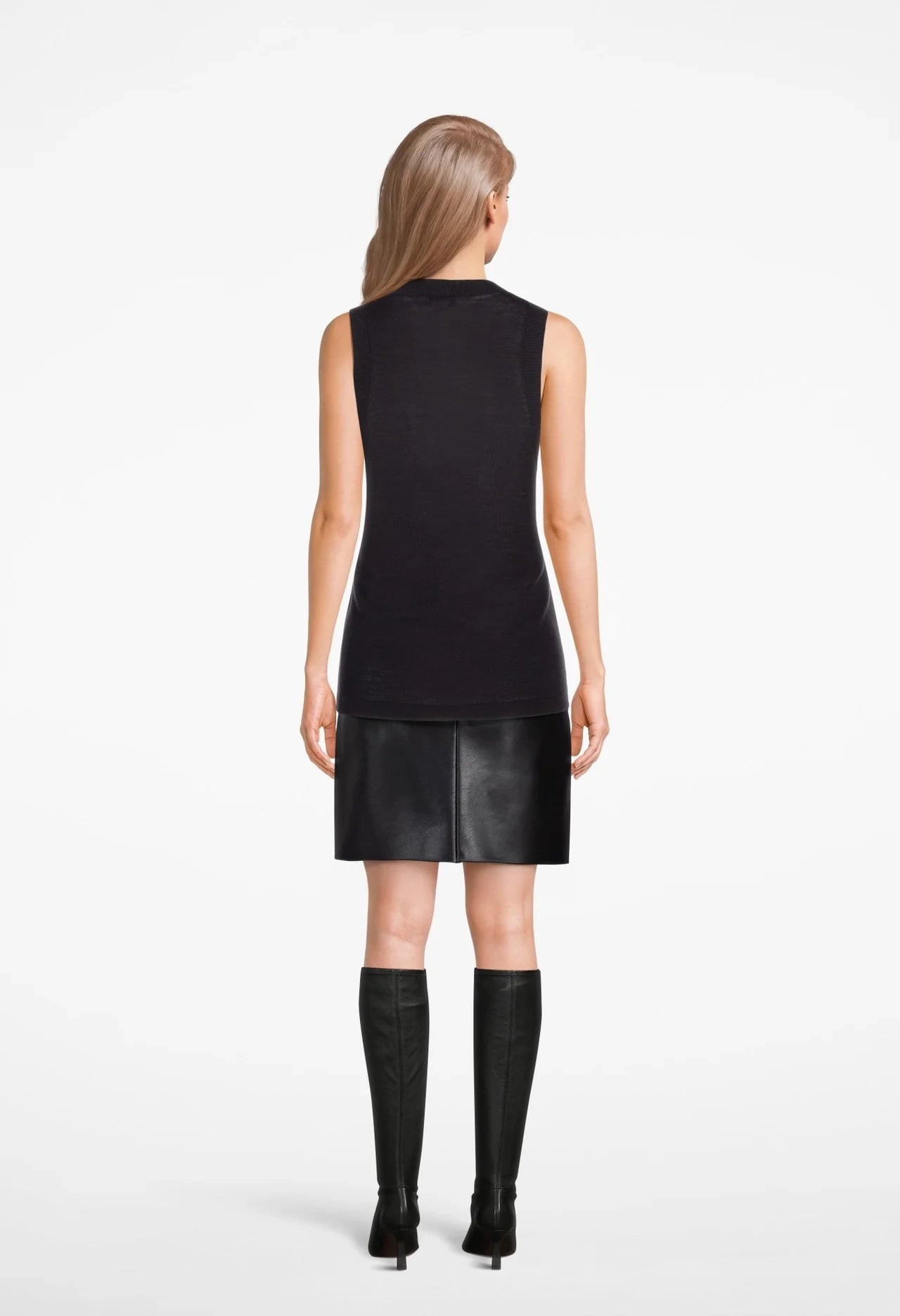 Gela Sleeveless Crew