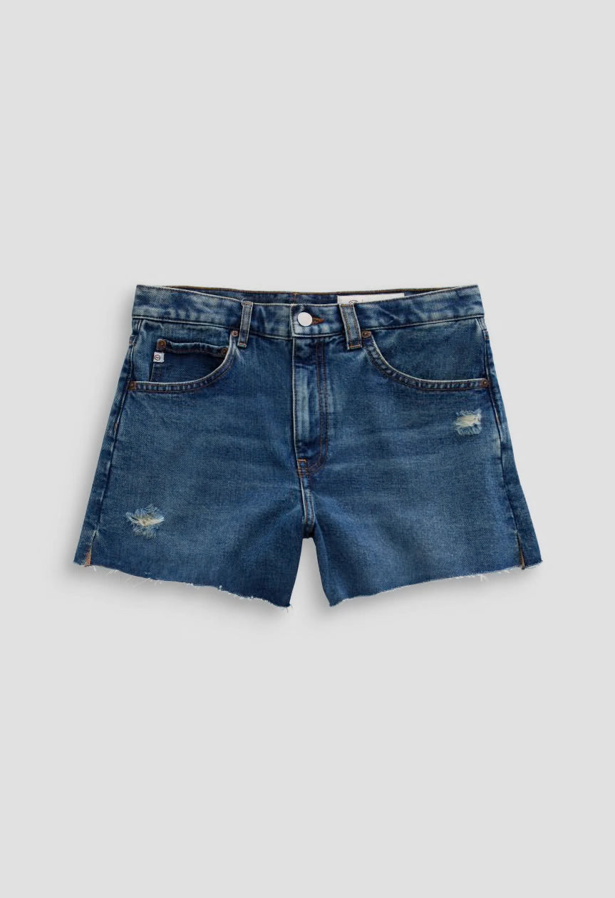 Halle Short