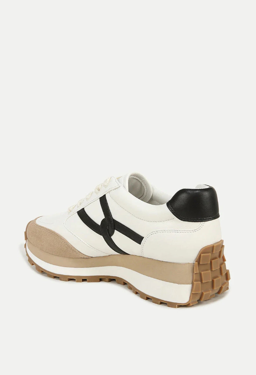 Valentina Sneaker