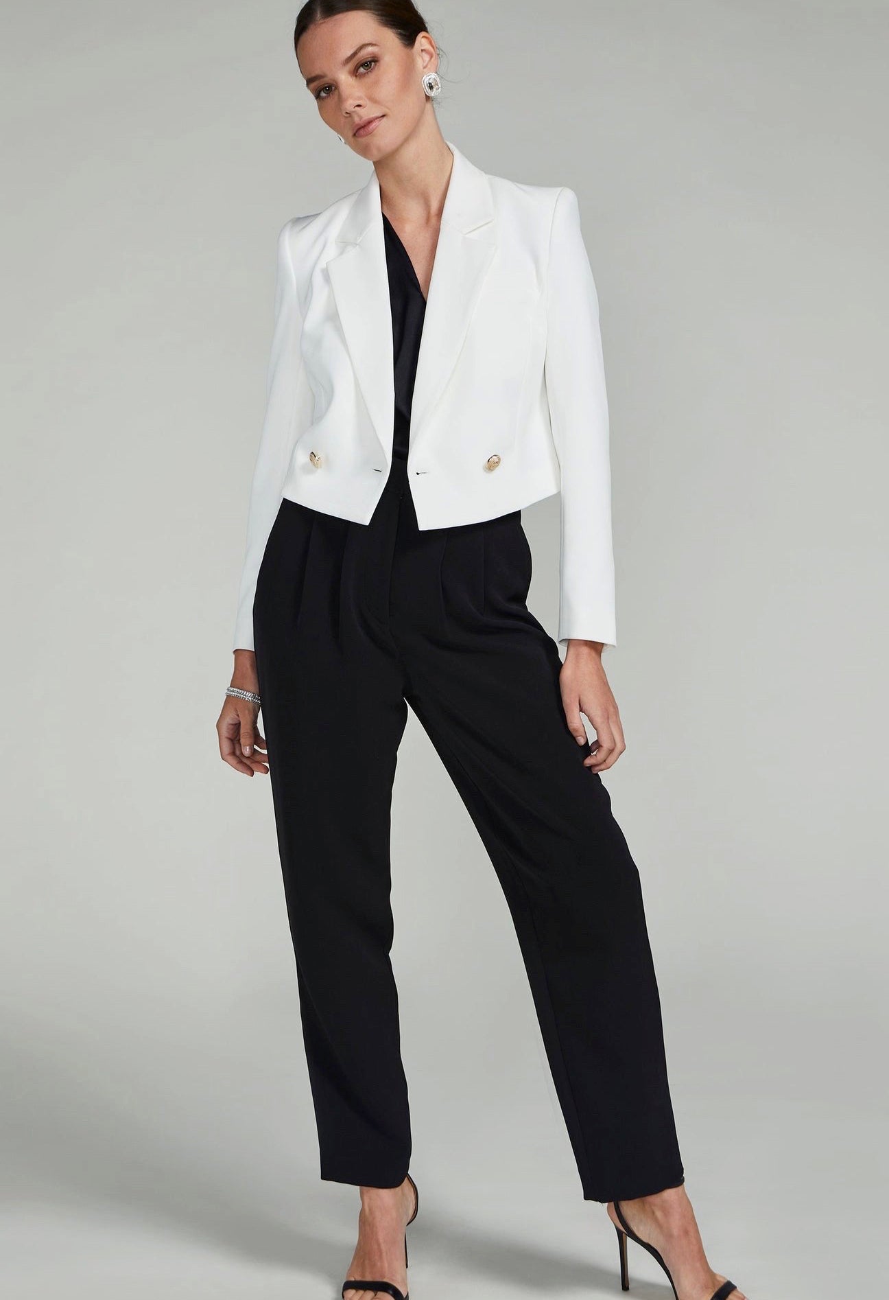 Clara Cropped Blazer