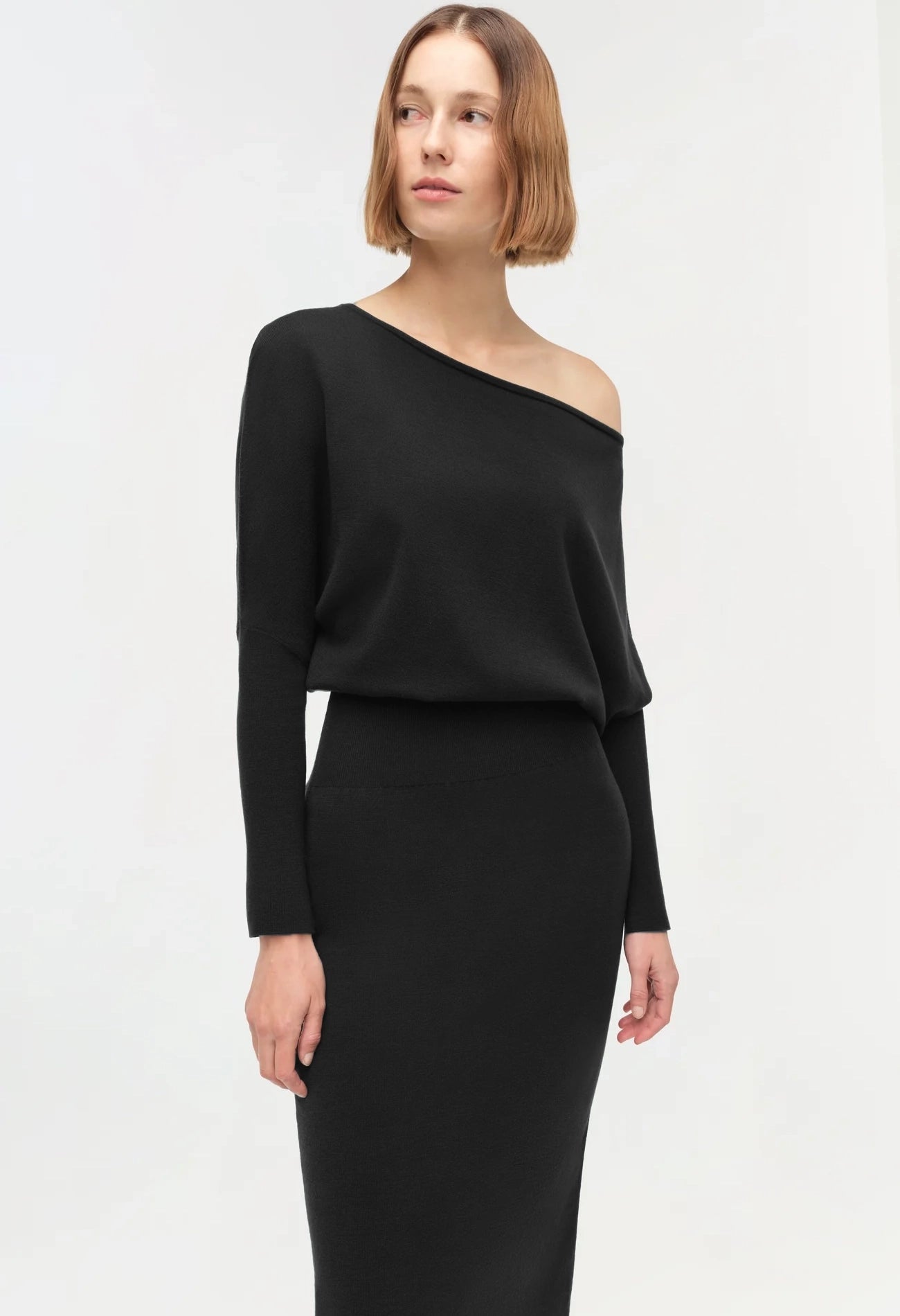 Janese Off Shoulder Midi Dress