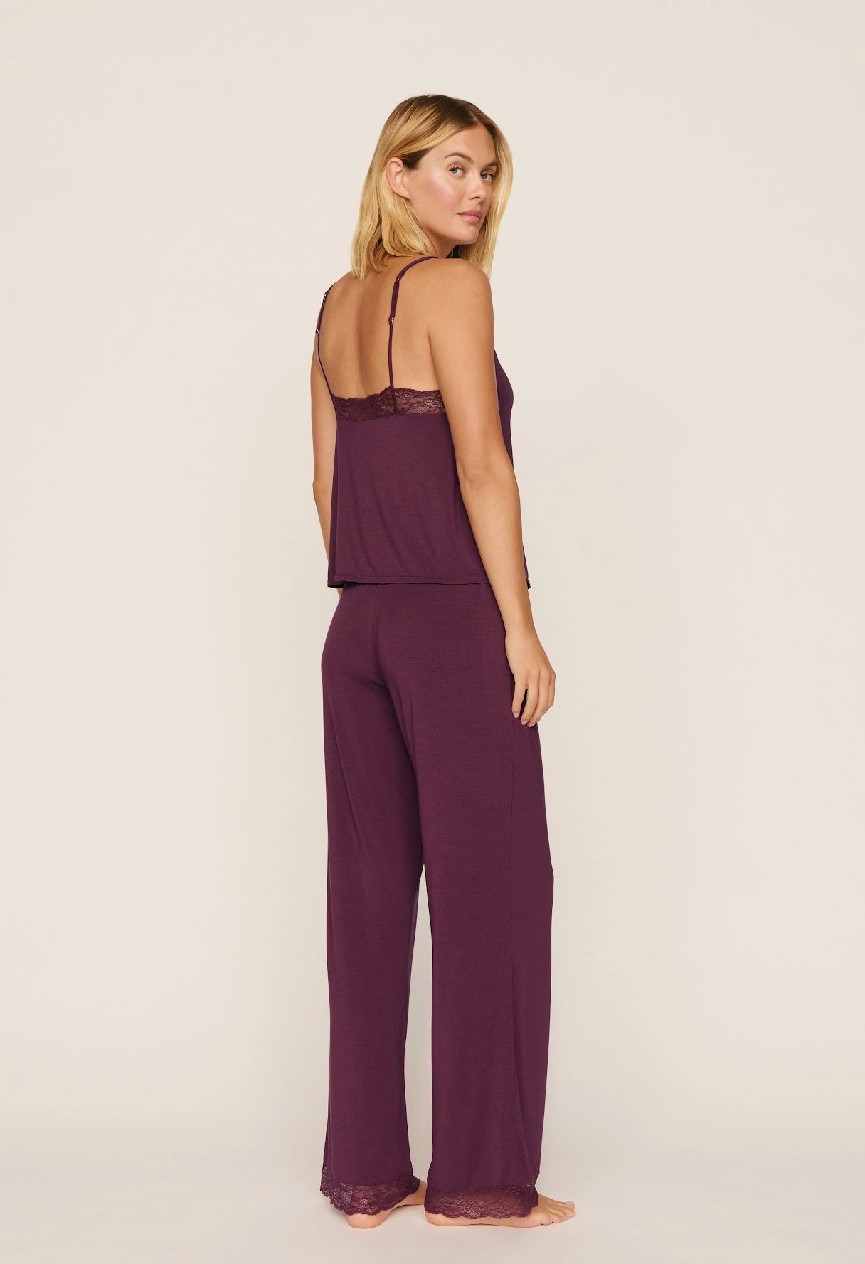 Kari PJ