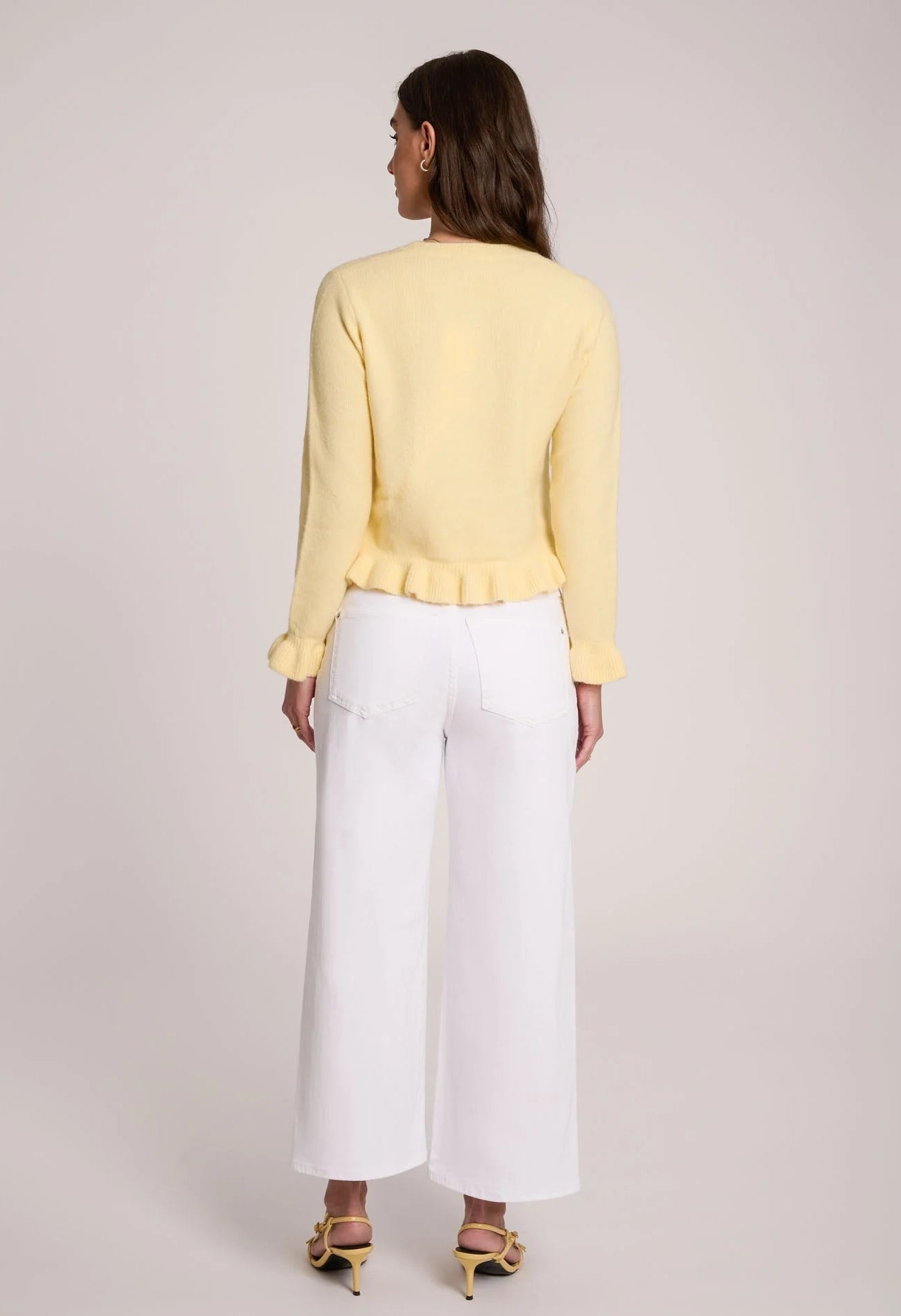 Lily Wide High Rise 25"