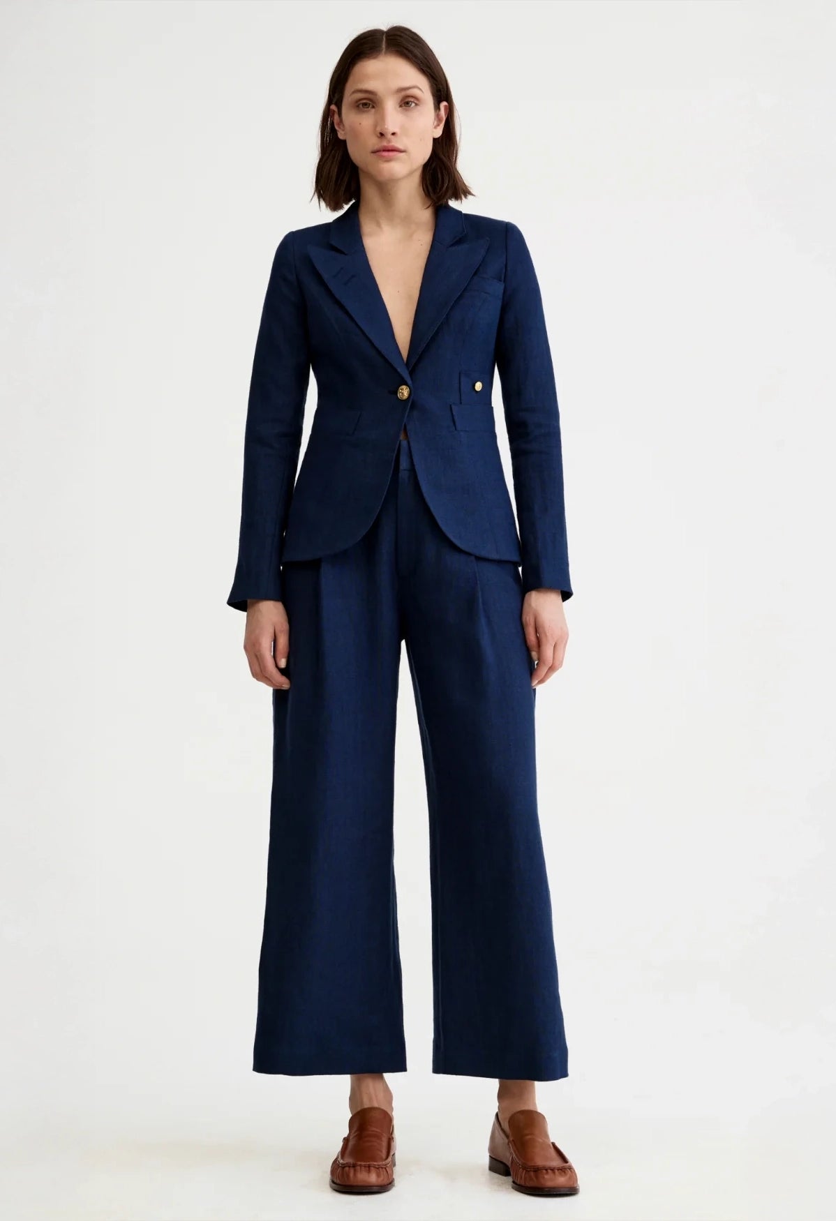 Linen Cropped Pleated Trouser
