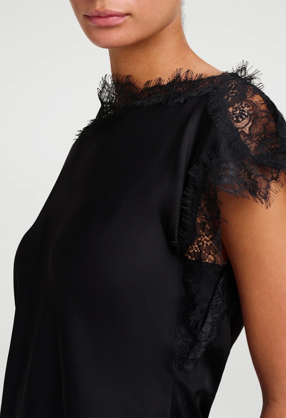 Luna Top