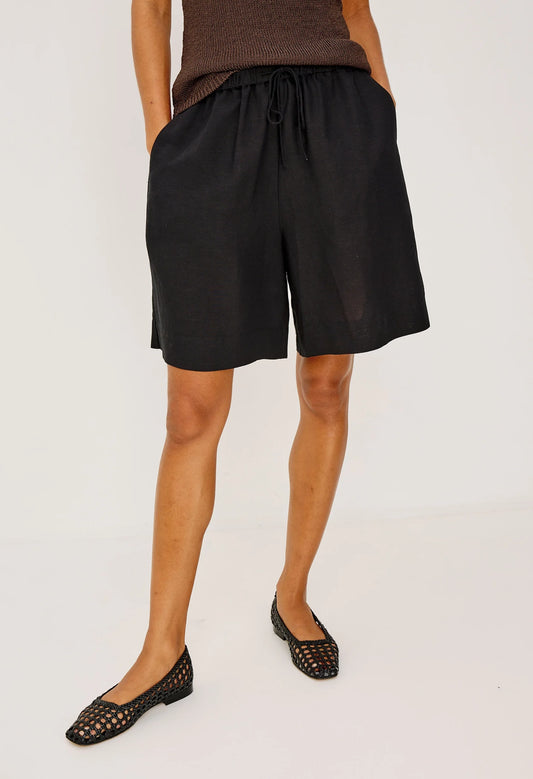 Mcguire Short
