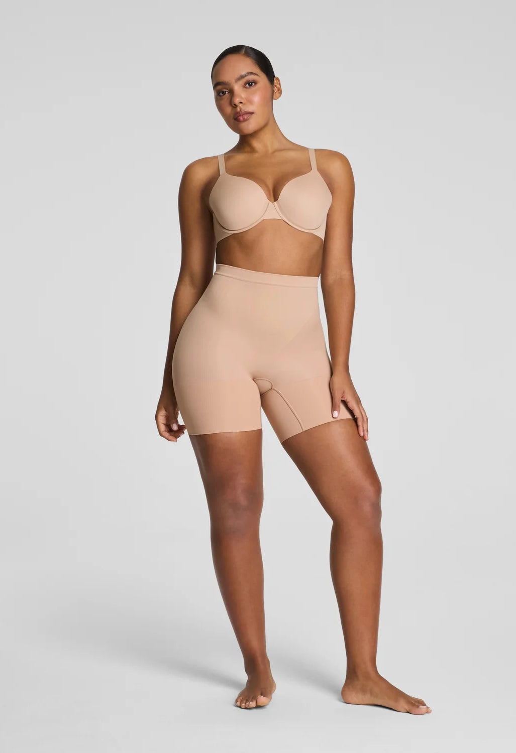 Mid Thigh Short