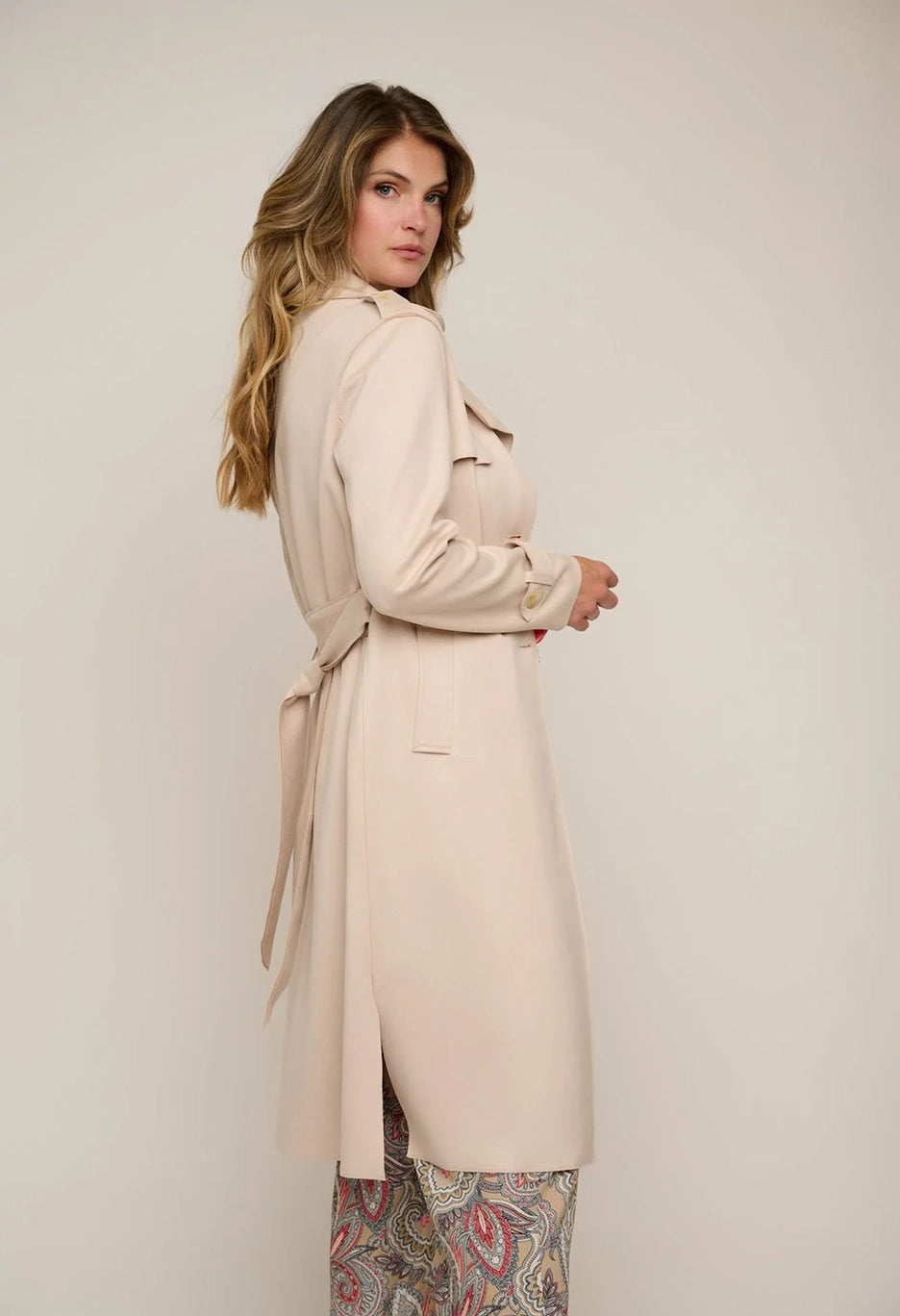 Nula Long Trenchcoat