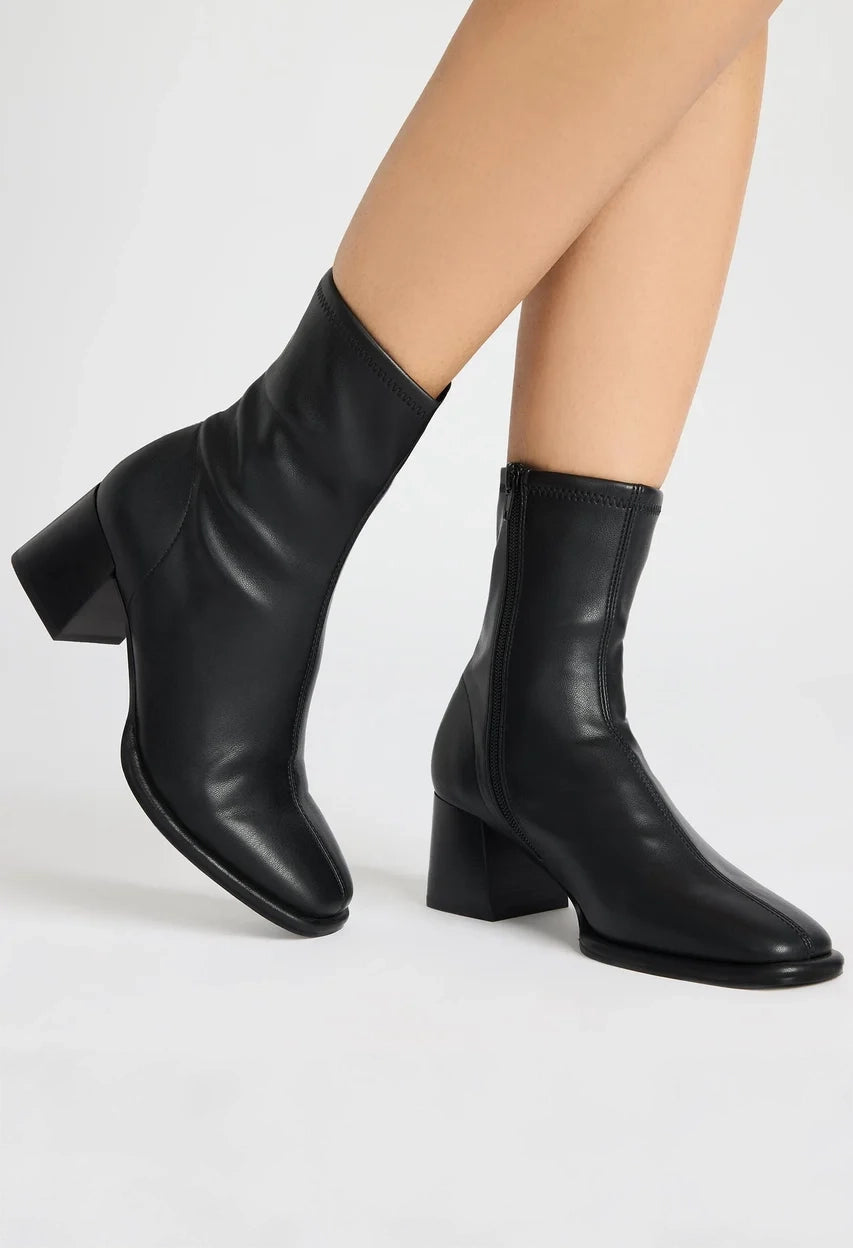 Pammy Ankle Boot