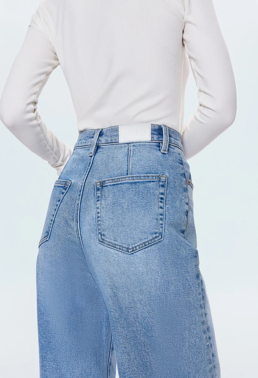 Kyra High Rise Bowed Ankle Pant