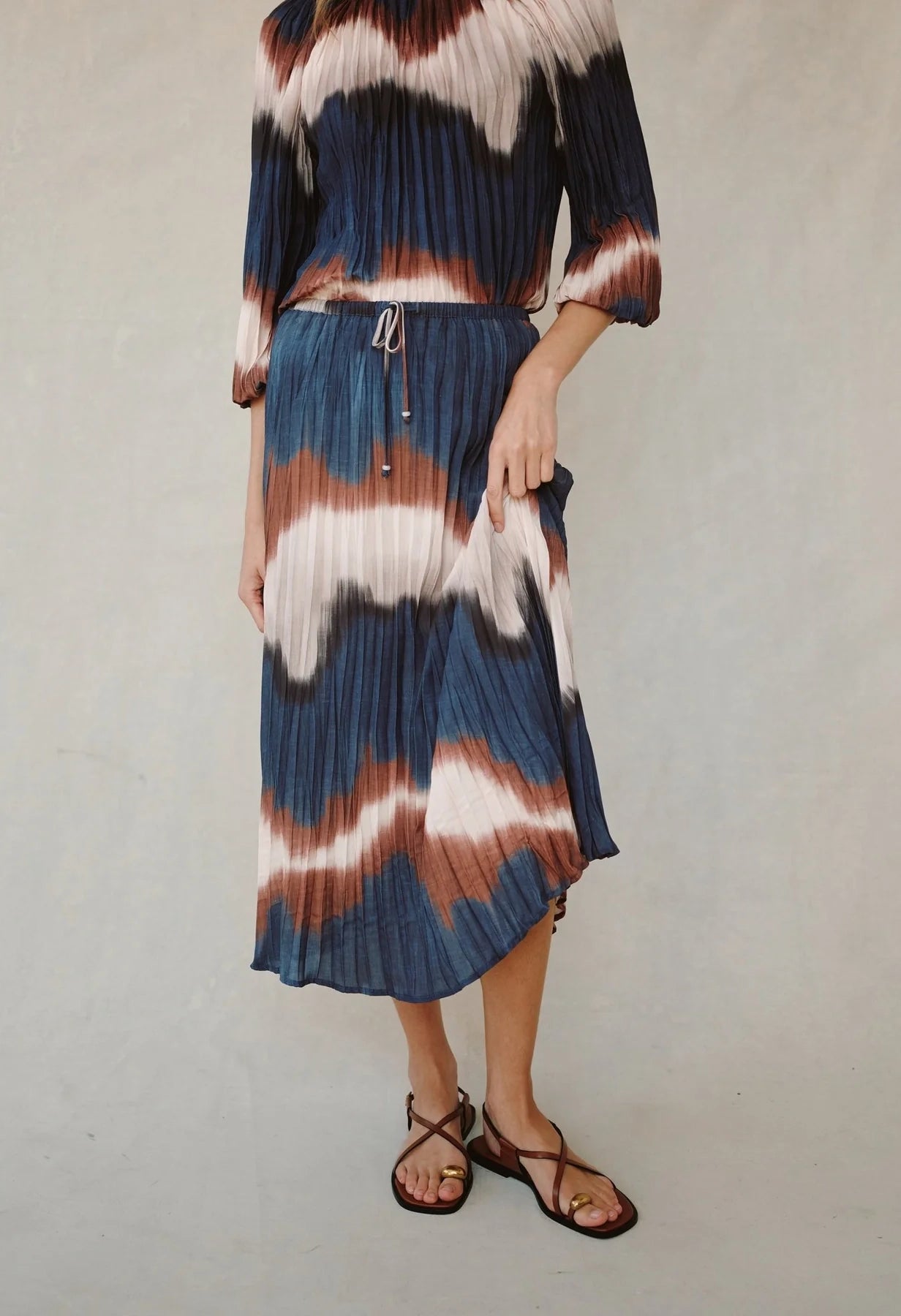 Pleated Skirt With Tie