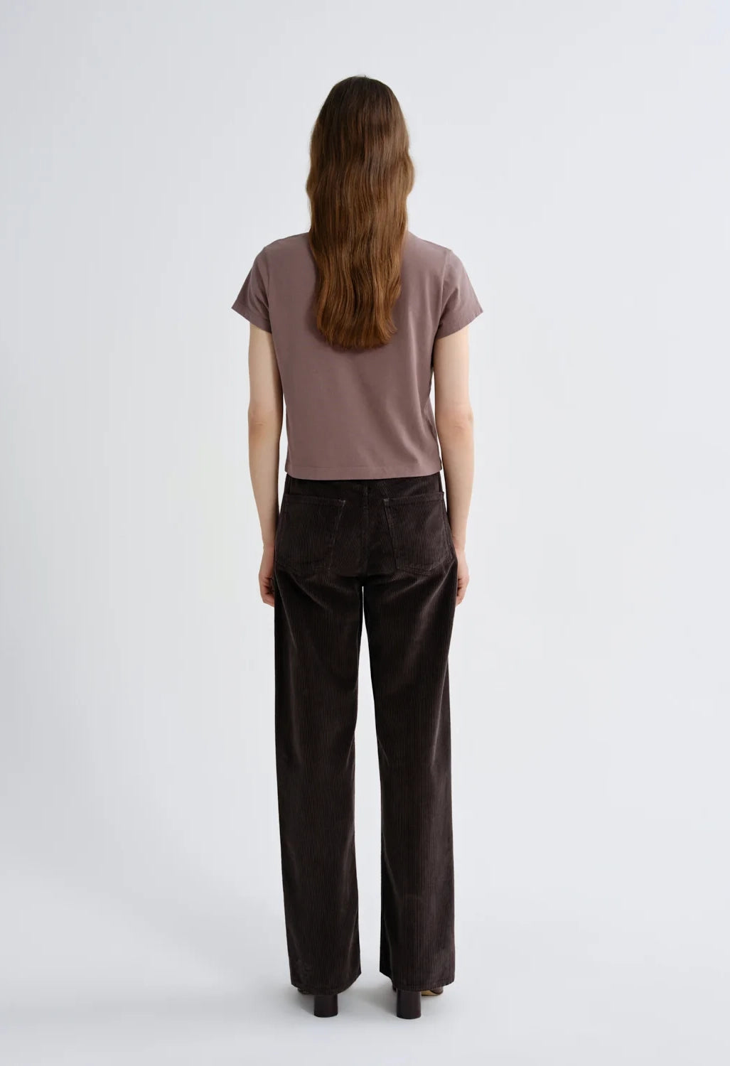 Ren 32 in Corduroy