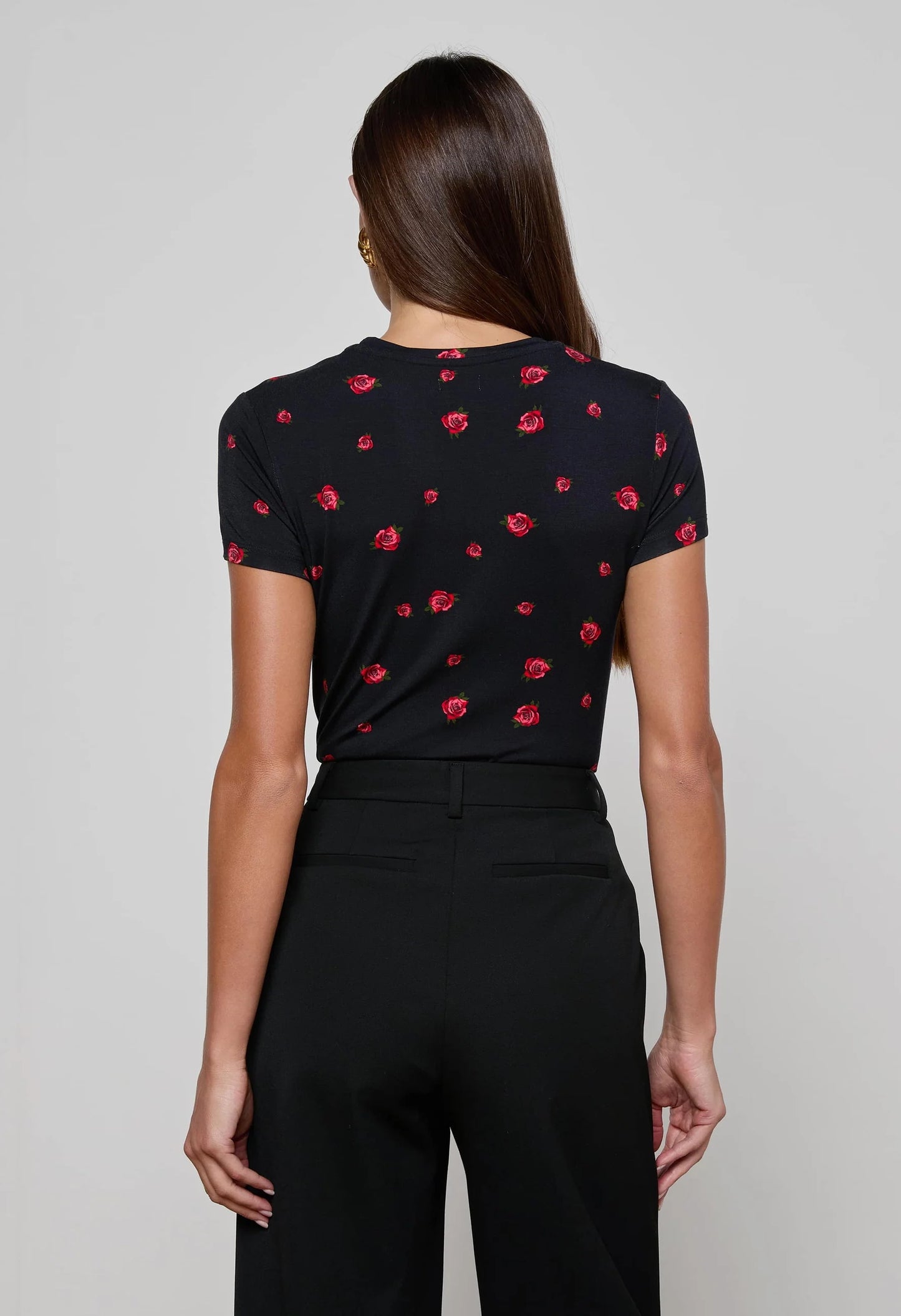 Ressi Fitted Tee Black Red Rose Embroidery