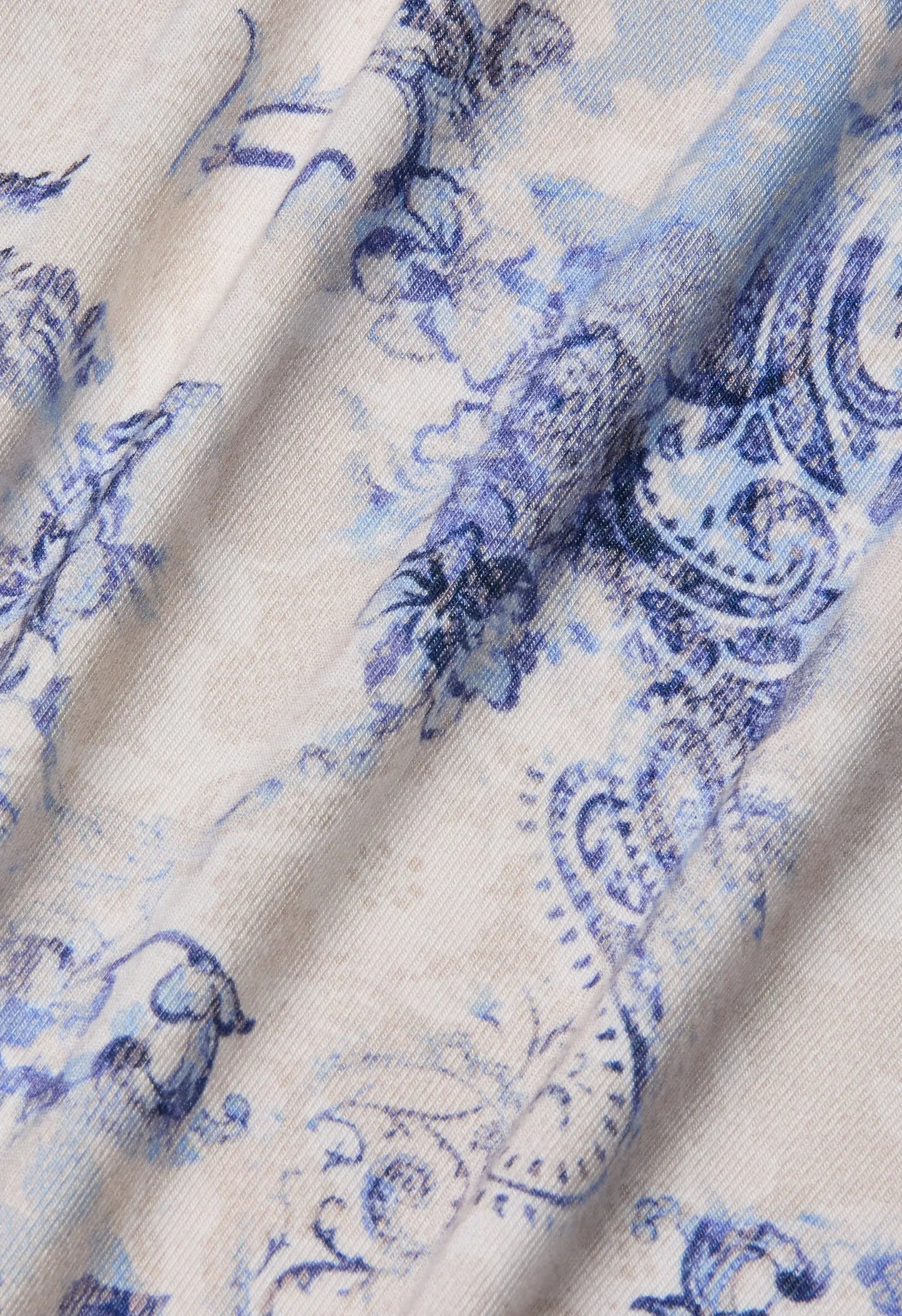 Ressi Fitted Tee Lace Paisley