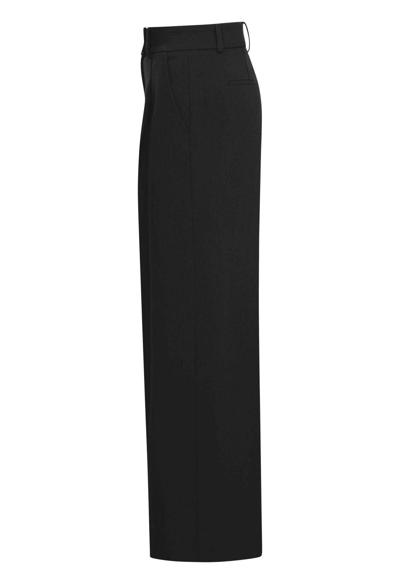 Chrissy Pant