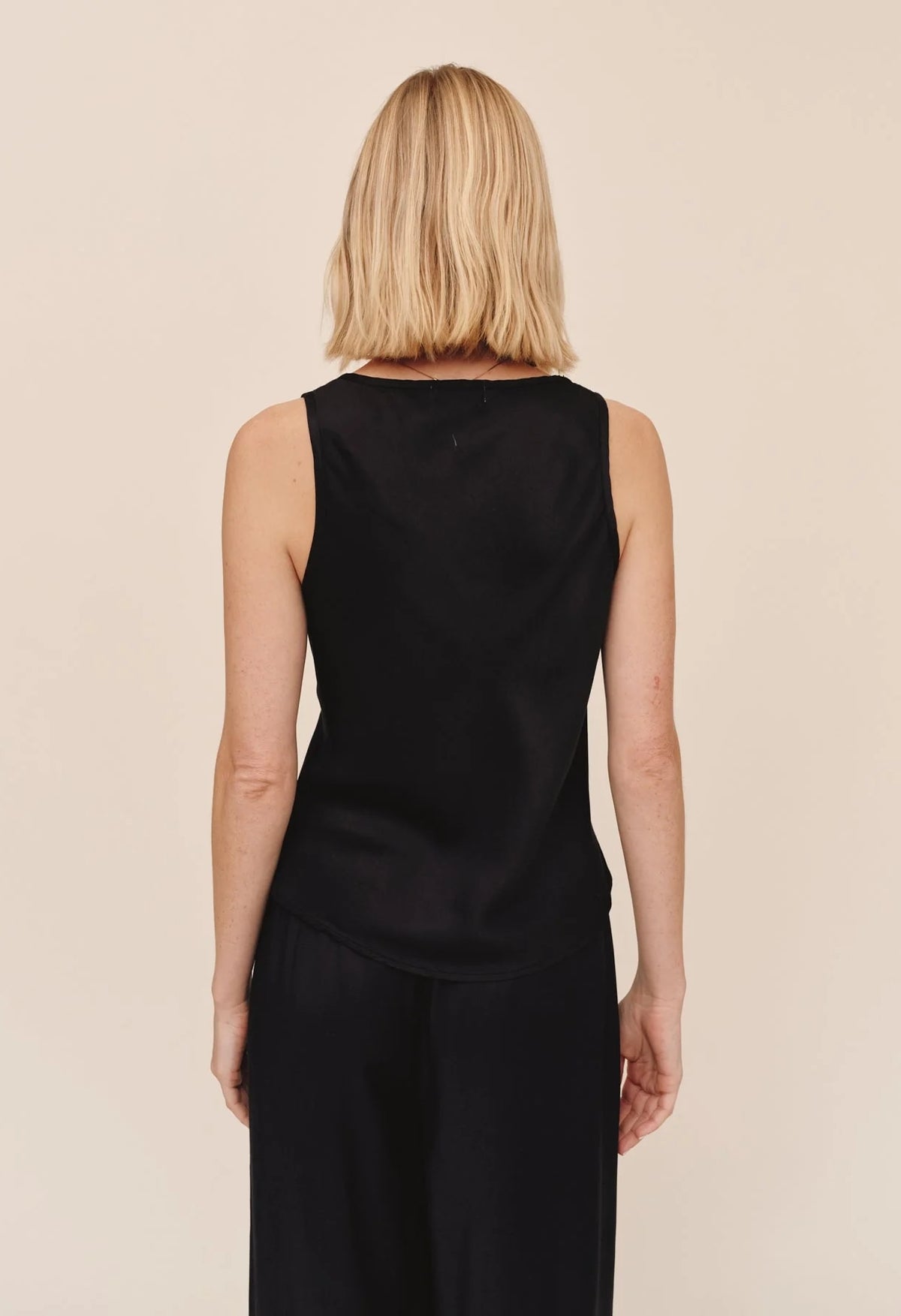 Scoop Neck Tank