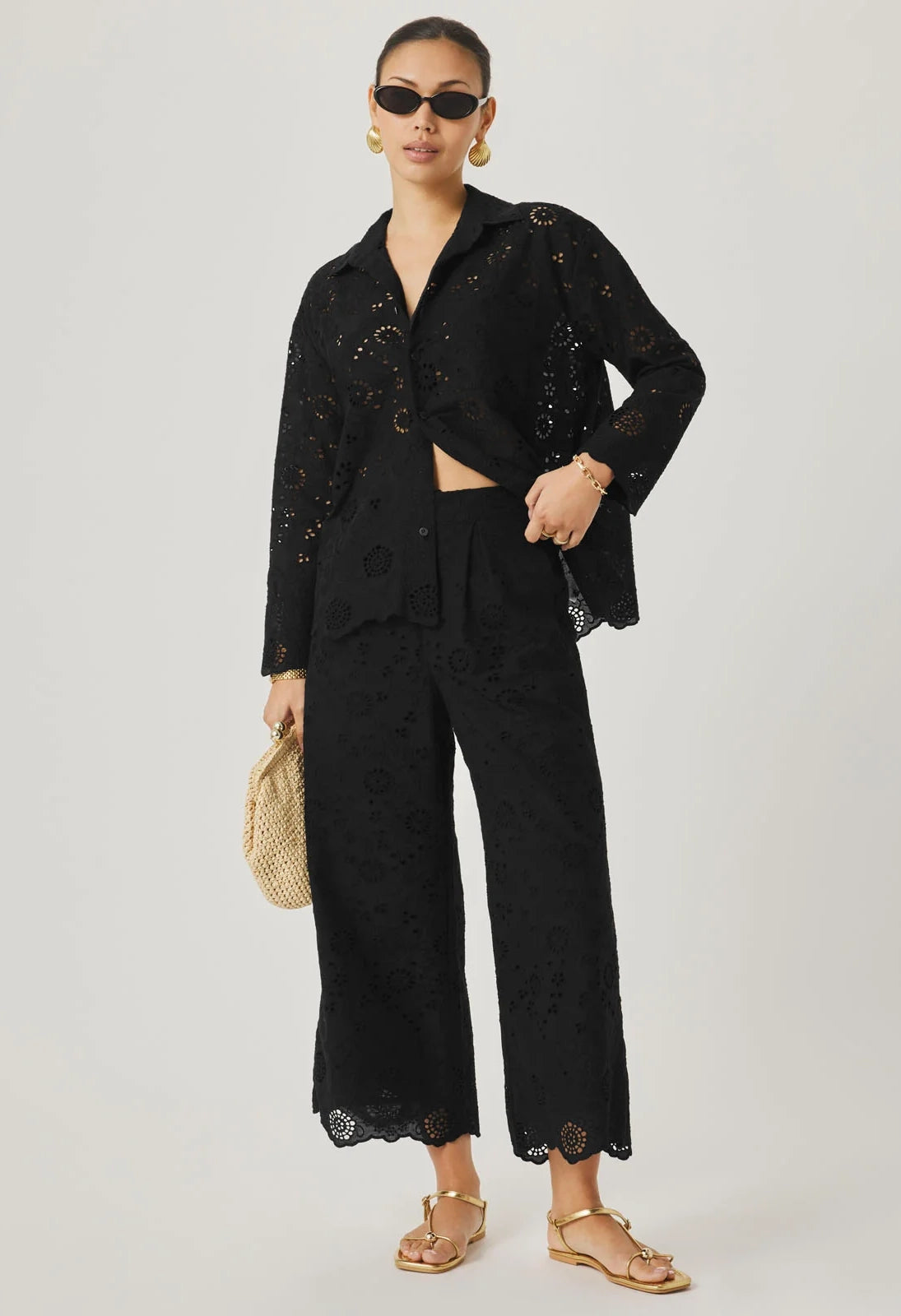 Splendid x @Cellajaneblog Eyelet Button Down