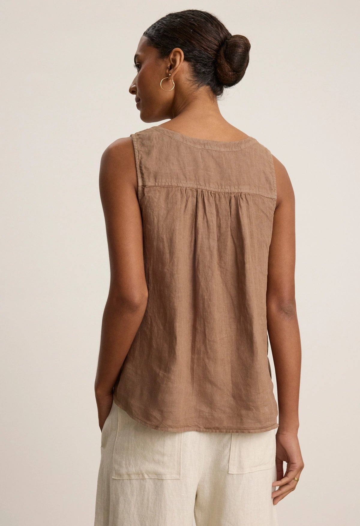 Tacy Tacy Woven Linen Top – Who Cares? Wear