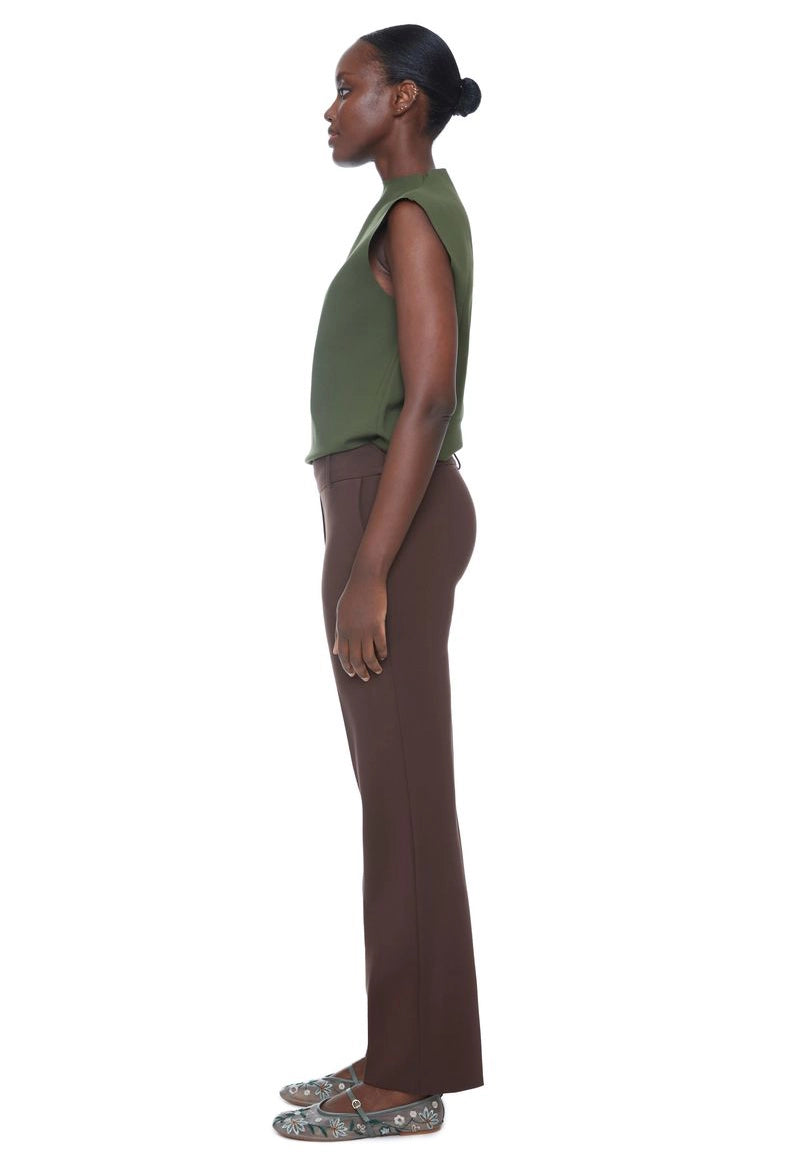 True Straight Leg