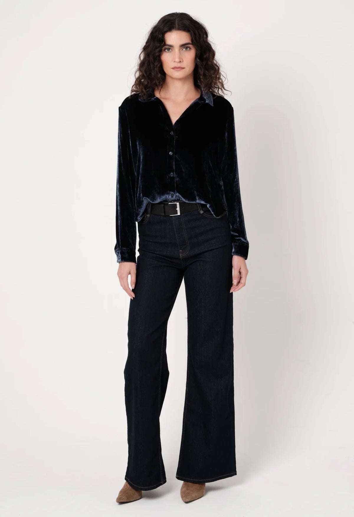 Velvet Long Sleeve Clean Shirt