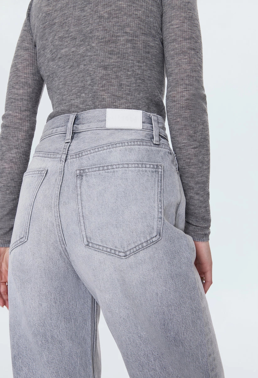 Wes High Rise Barrel Pant