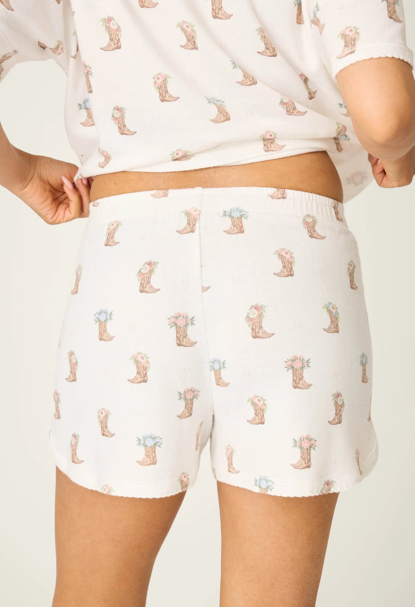 Western Blooms Short Set