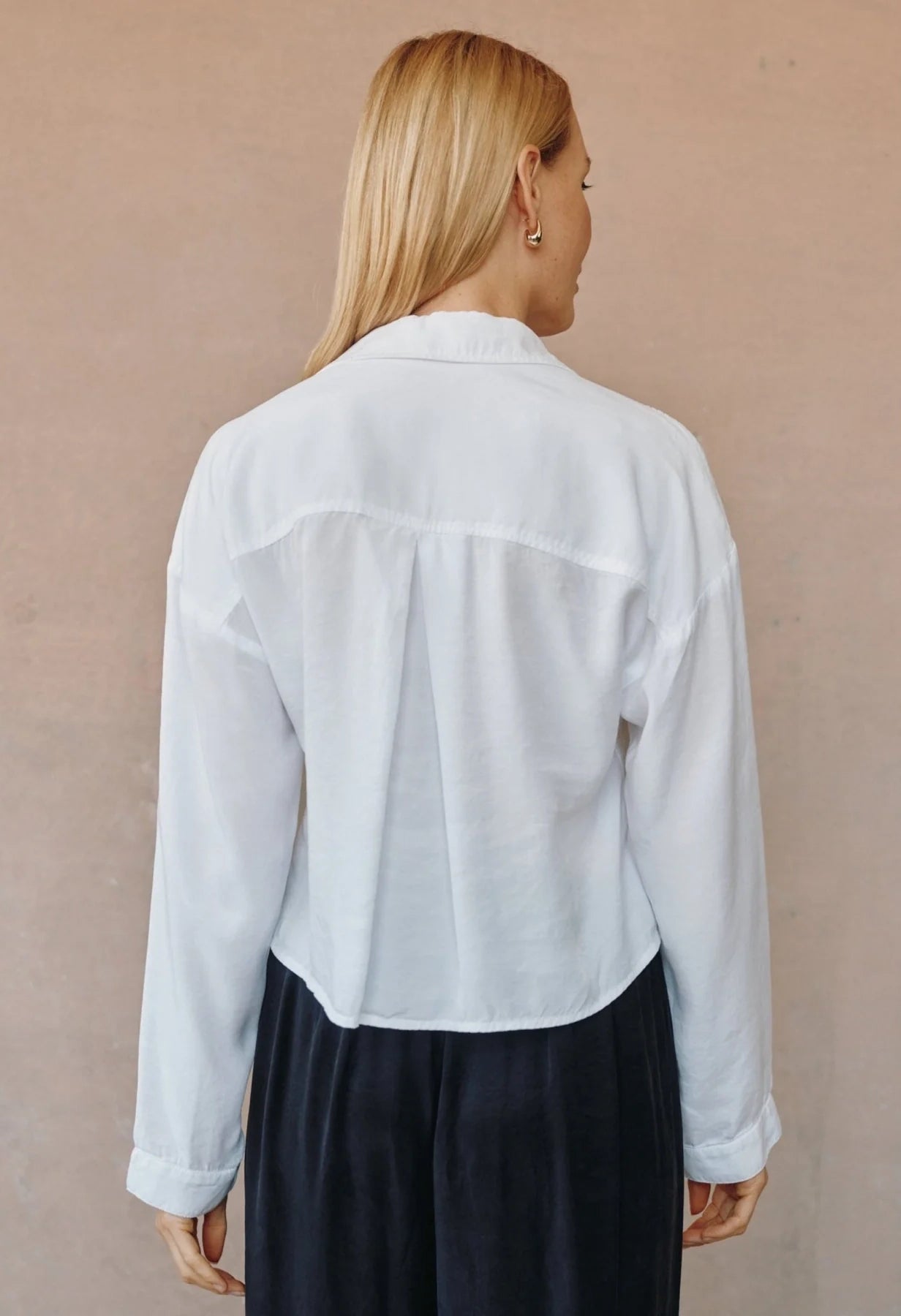 Wide Hem Cropped Button Down