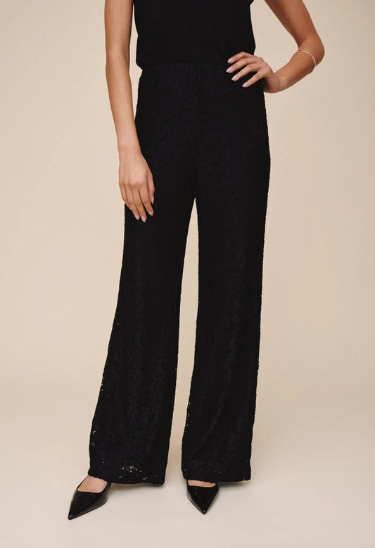 Pull On Stretch Lace Pant